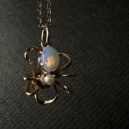 1943ǯ  9 ѡ ѡ  ͥå쥹9KYG Opal Pearl Spyder Necklace