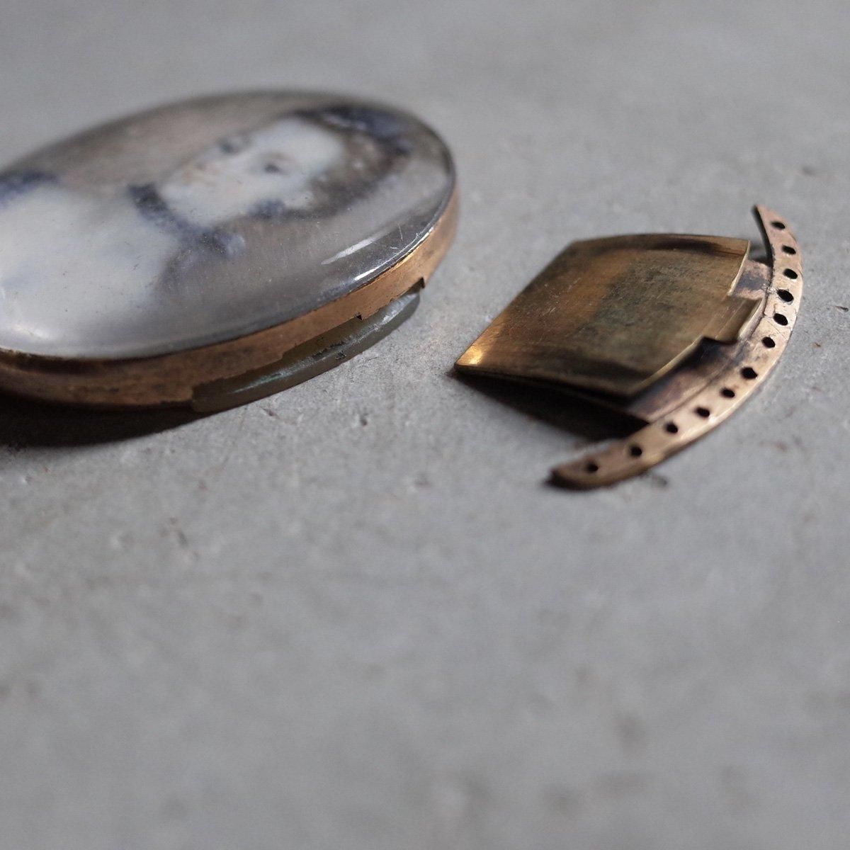 硼 ߥ˥塼 ᥿ ޥ֥ѡ Хå 饹סGeorgian Miniature Metal MOP Buckle Clasp