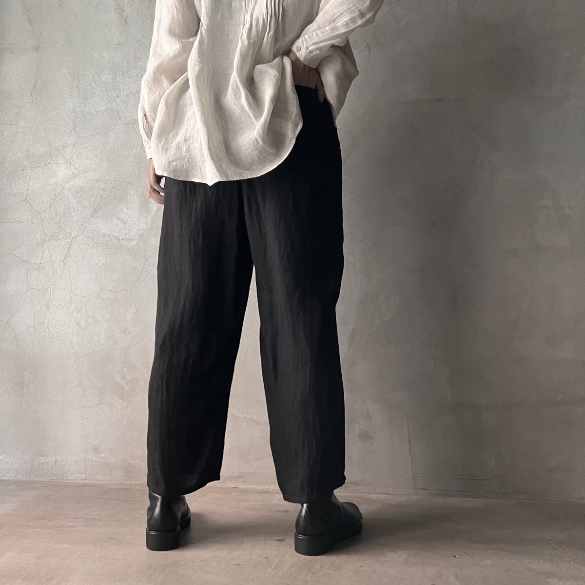 <img class='new_mark_img1' src='https://img.shop-pro.jp/img/new/icons13.gif' style='border:none;display:inline;margin:0px;padding:0px;width:auto;' />suzuki takayuki  wide legged pants ʥ業 磻ɥåɥѥĭLamp Black / Unisex 