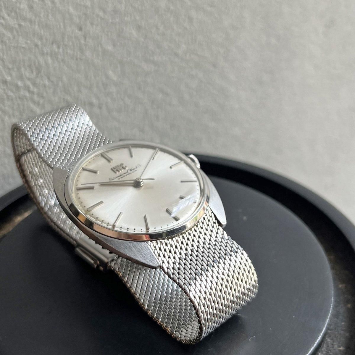 IWC インターナショナル・ウォッチ・カンパニー 筆記体ロゴ IWC インターナショナル・ウォッチ・カンパニー 筆記体ロゴ