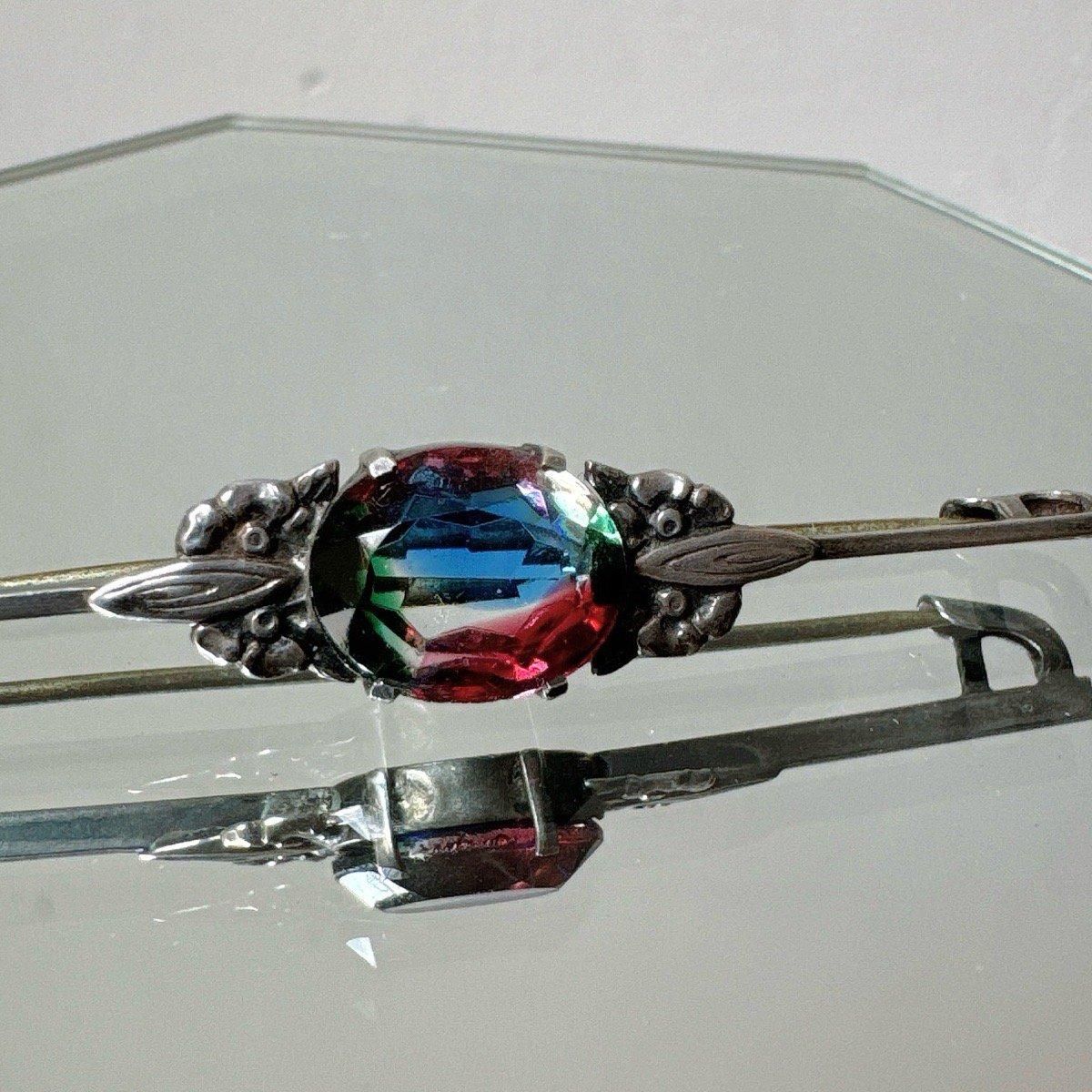 롦ǥ С ꥹ饹 С֥Silver Iris Glass Brooch