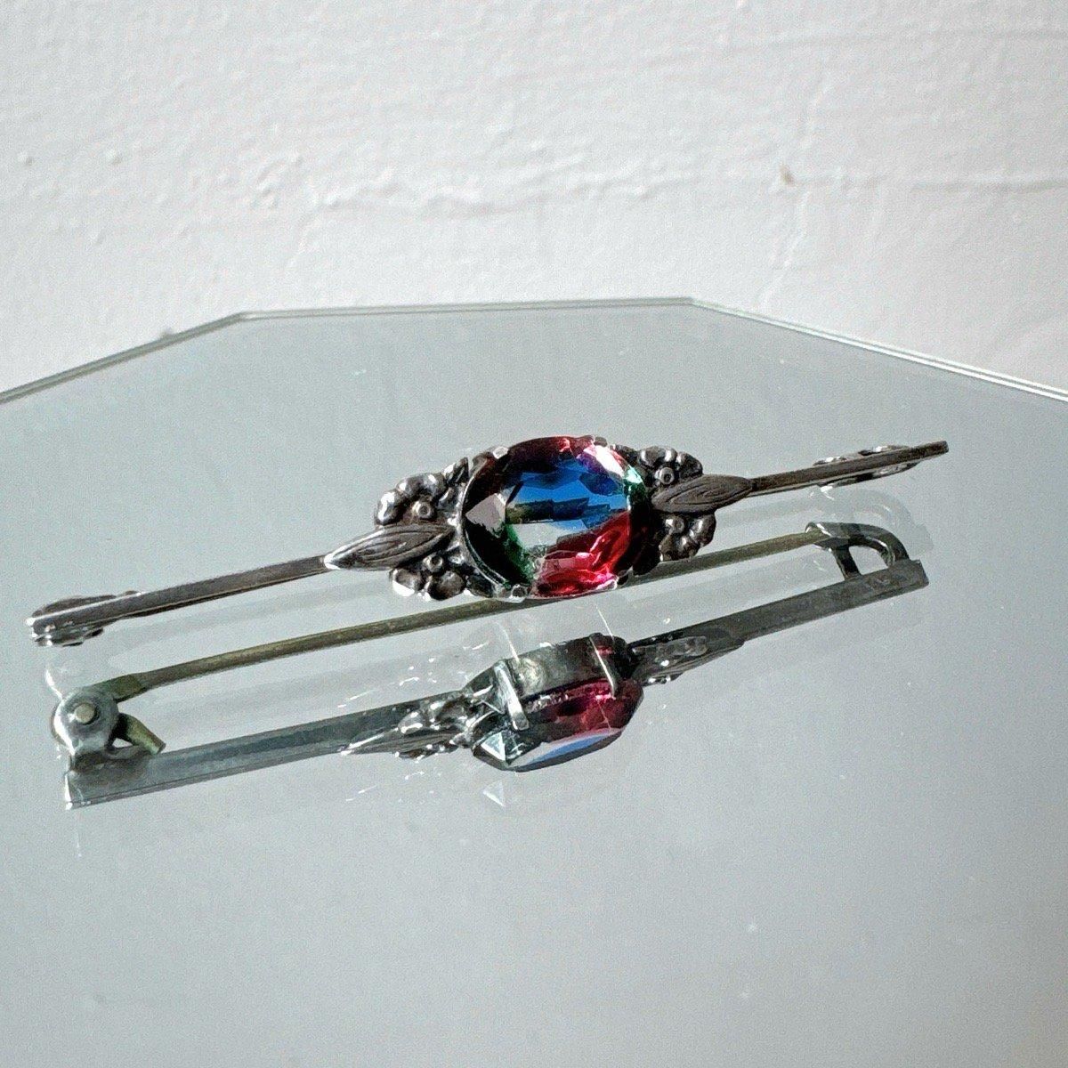 롦ǥ С ꥹ饹 С֥Silver Iris Glass Brooch