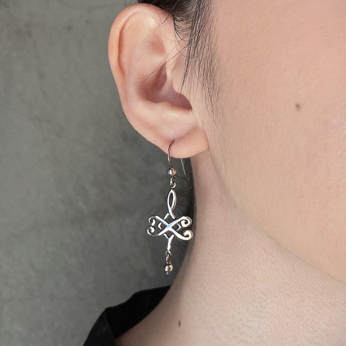 ơ С ƥåΥåȥԥSilver Celtic Knot Earrings