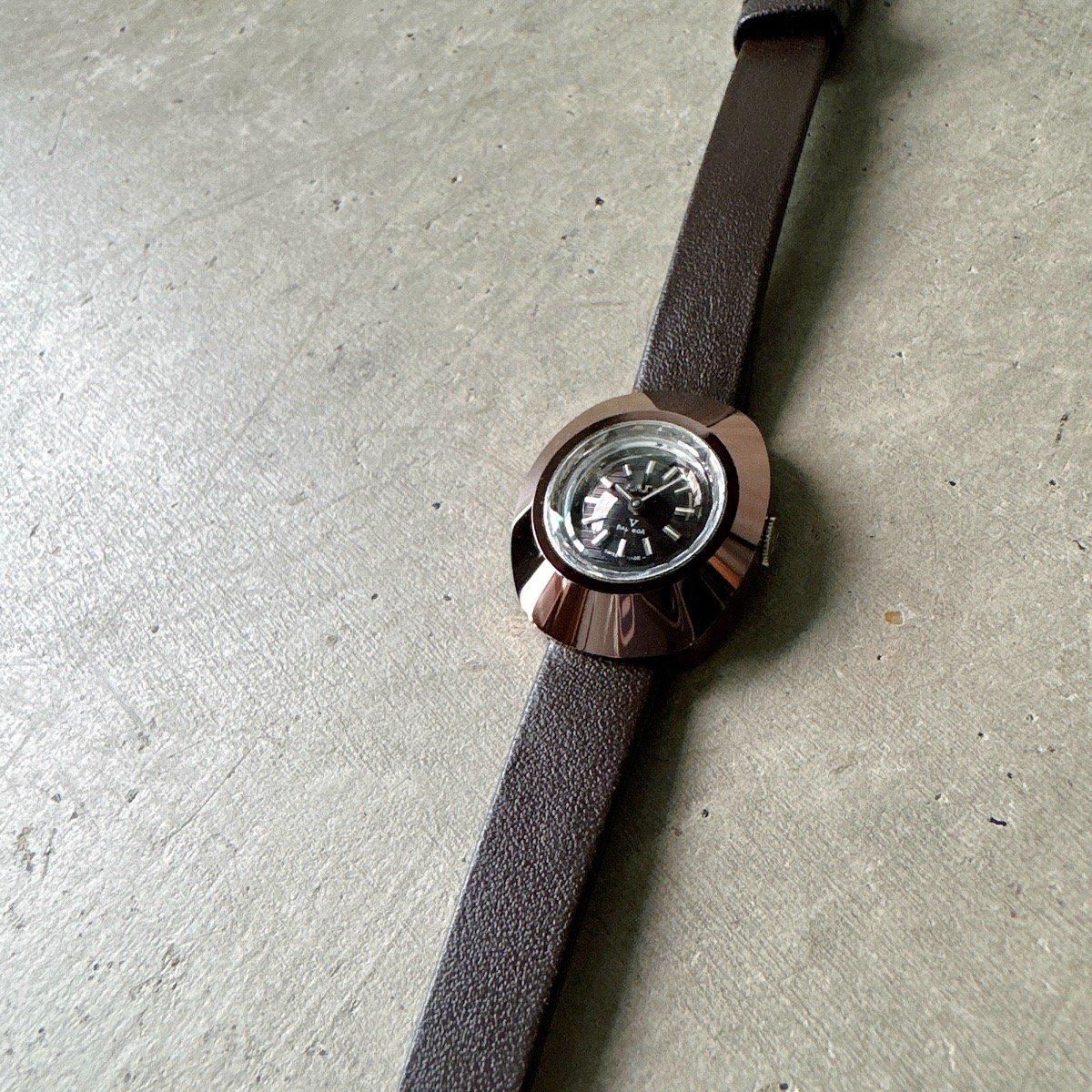 RADO BAL BOA(ラドー バルボア)希少ピンク超硬ケース カット RADO BAL BOA(ラドー バルボア)希少ピンク超硬ケース カット