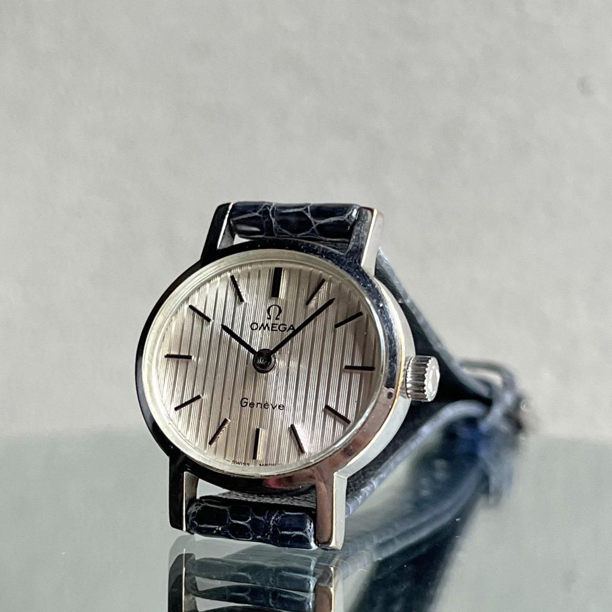 OMEGA GENEVE(オメガ ジュネーブ)オーバルケース ストライプ文字盤 純正尾錠 - JeJe PIANO ONLINE BOUTIQUE 神戸のアンティーク時計,ジュエリー,ファッション専門店 OMEGA GENEVE(オメガ ジュネーブ)オーバルケース ストライプ文字盤 純正尾錠 - JeJe PIANO ONLINE BOUTIQUE 神戸のアンティーク時計,ジュエリー,ファッション専門店