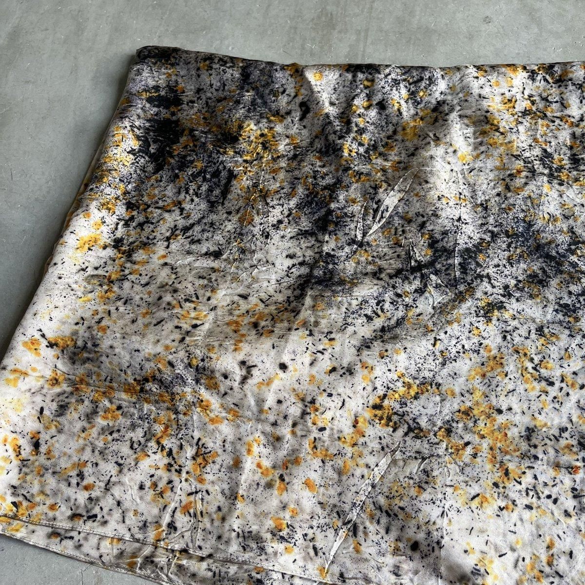 <img class='new_mark_img1' src='https://img.shop-pro.jp/img/new/icons13.gif' style='border:none;display:inline;margin:0px;padding:0px;width:auto;' />...et RʥơSilk Scarf 90cm logwood