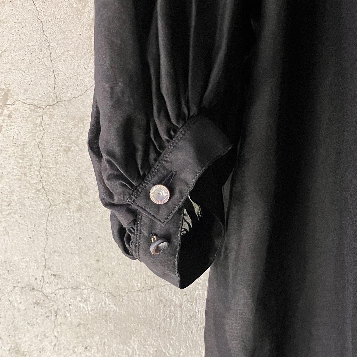 suzuki takayuki puff-sleeve blouseʥ業 ѥե꡼֥֥饦Black