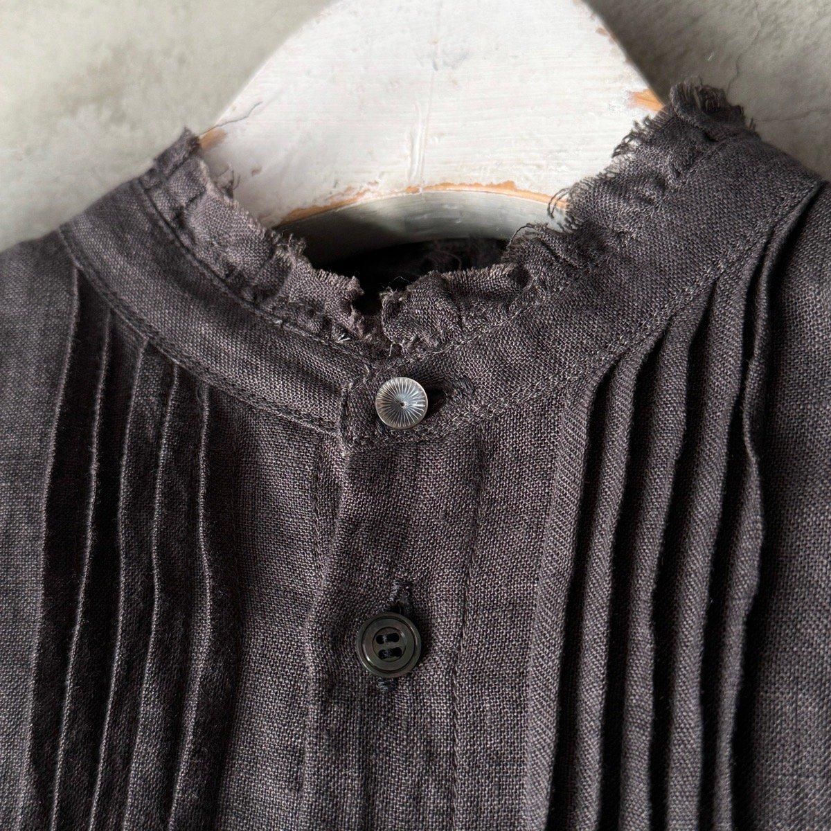 suzuki takayuki pin-tuck blouse(スズキタカユキ ピンタック suzuki takayuki pin-tuck blouse(スズキタカユキ ピンタック