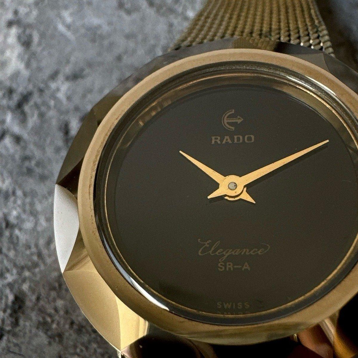 RADO Elegance(ラドー エレガンス)黒文字盤 変わりベゼル 純正 RADO Elegance(ラドー エレガンス)黒文字盤 変わりベゼル 純正