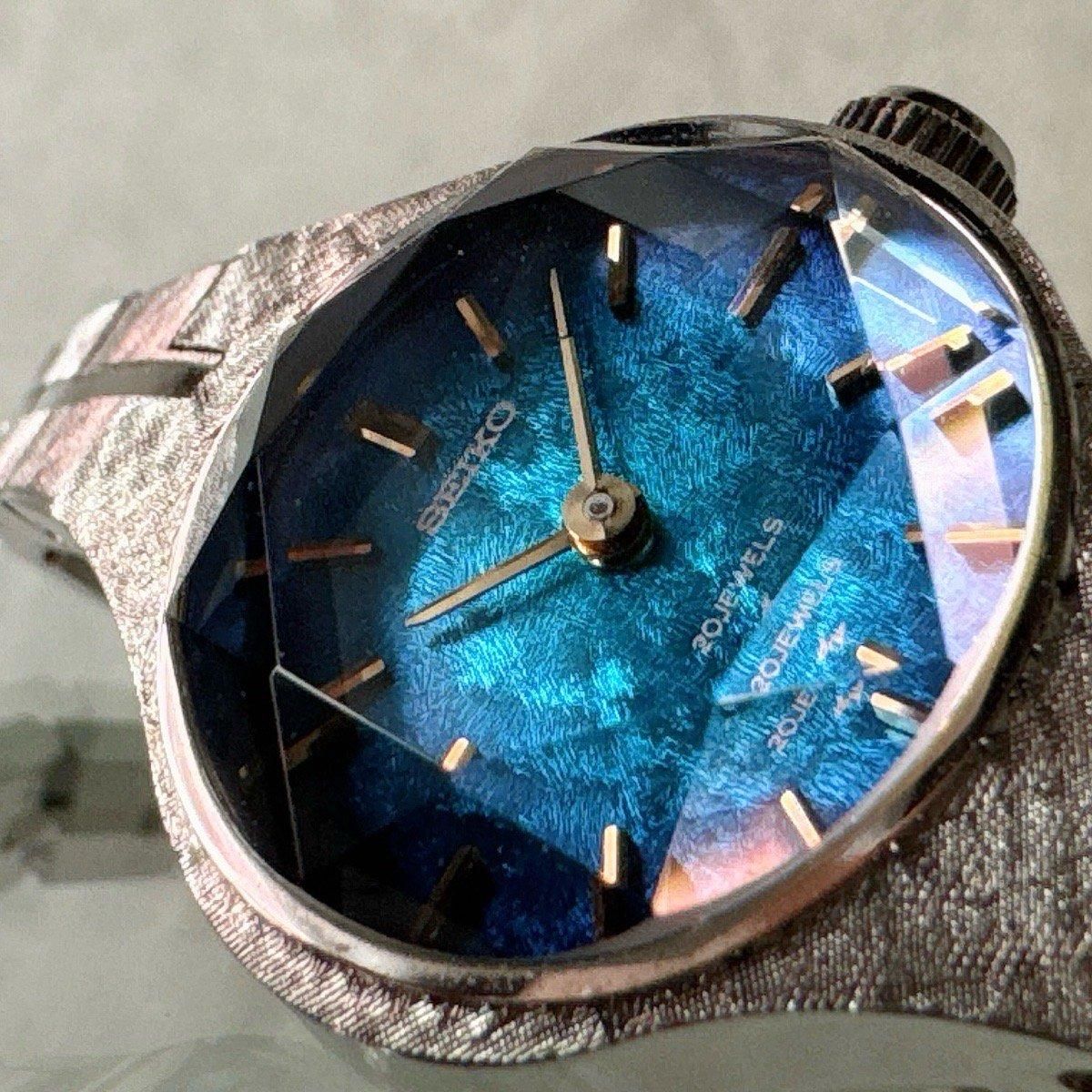SEIKO ANGEL(セイコー エンジェル)カットガラス 3針 -JeJe SEIKO ANGEL(セイコー エンジェル)カットガラス 3針 -JeJe