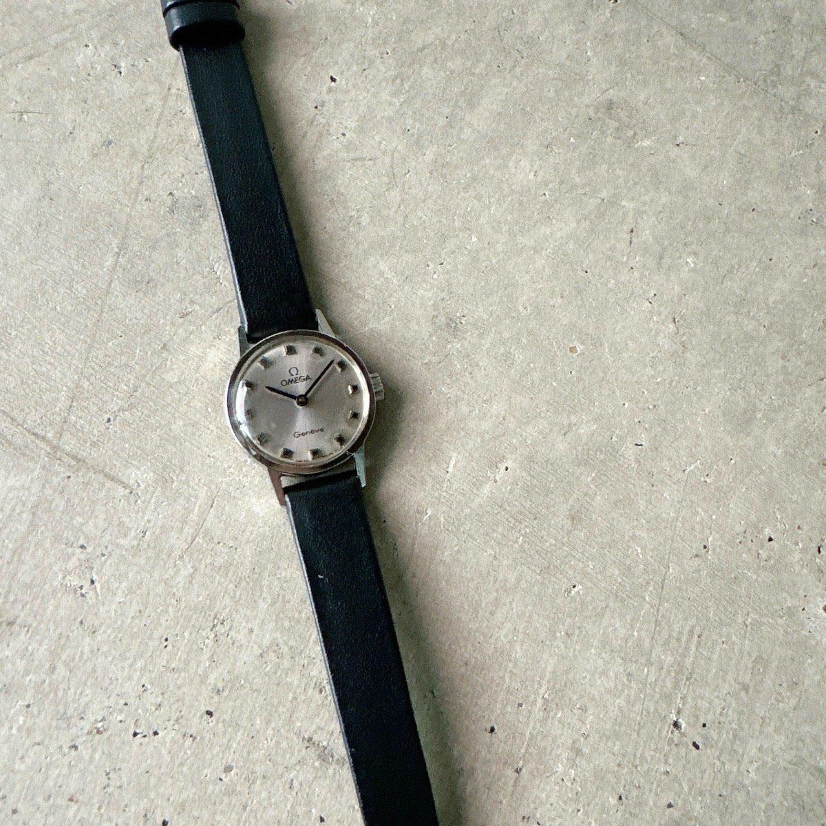 OMEGA GENEVEʥᥬ ֡͡˥ǥå