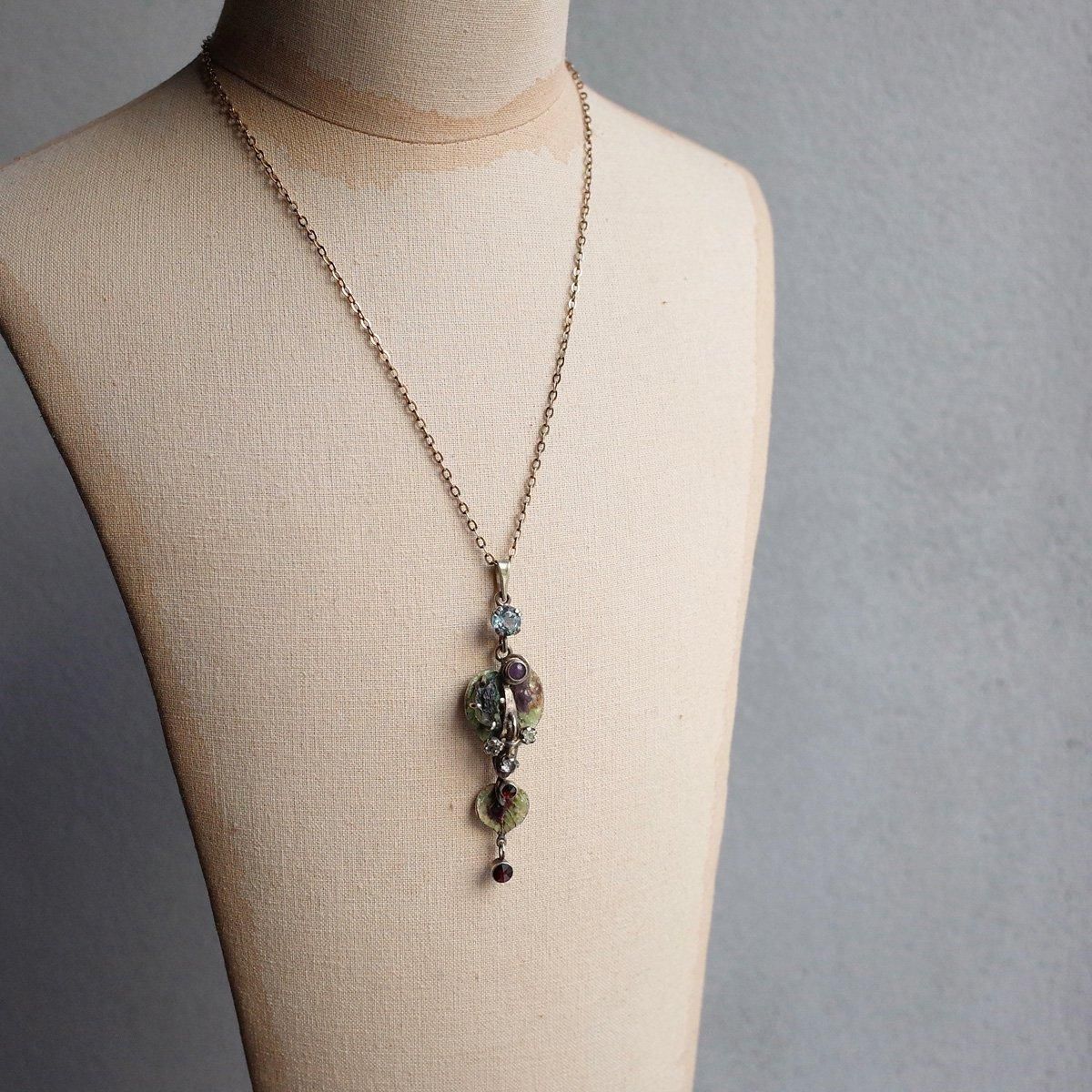 С ŷ ꡼ ڥȡVintage Silvergilt Natural Stones Leaf Pendant