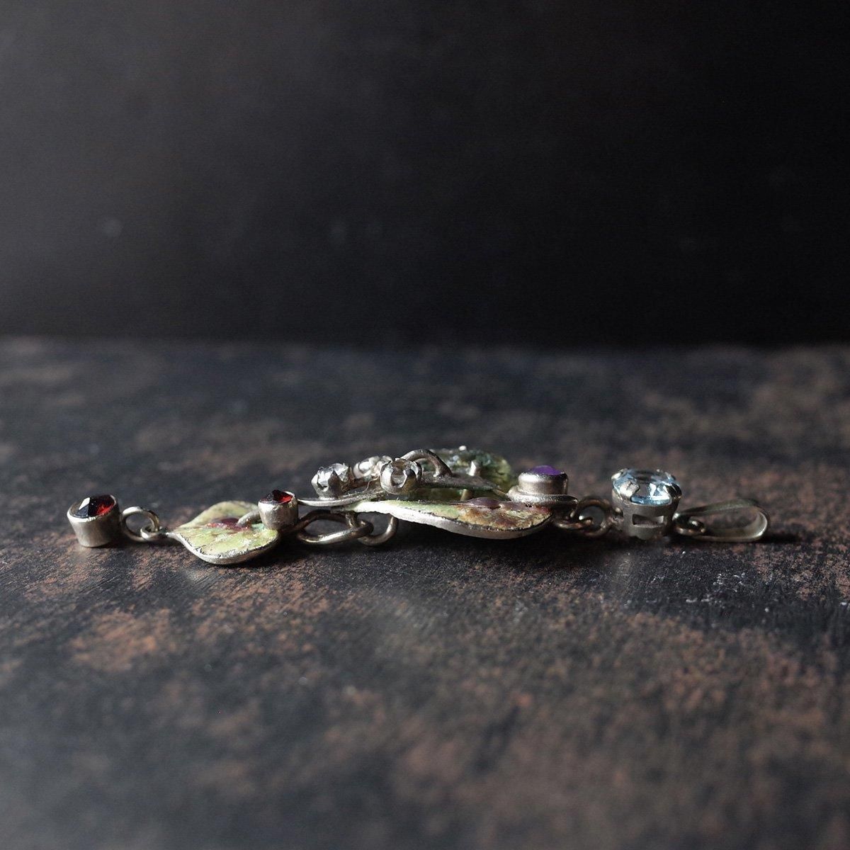 С ŷ ꡼ ڥȡVintage Silvergilt Natural Stones Leaf Pendant