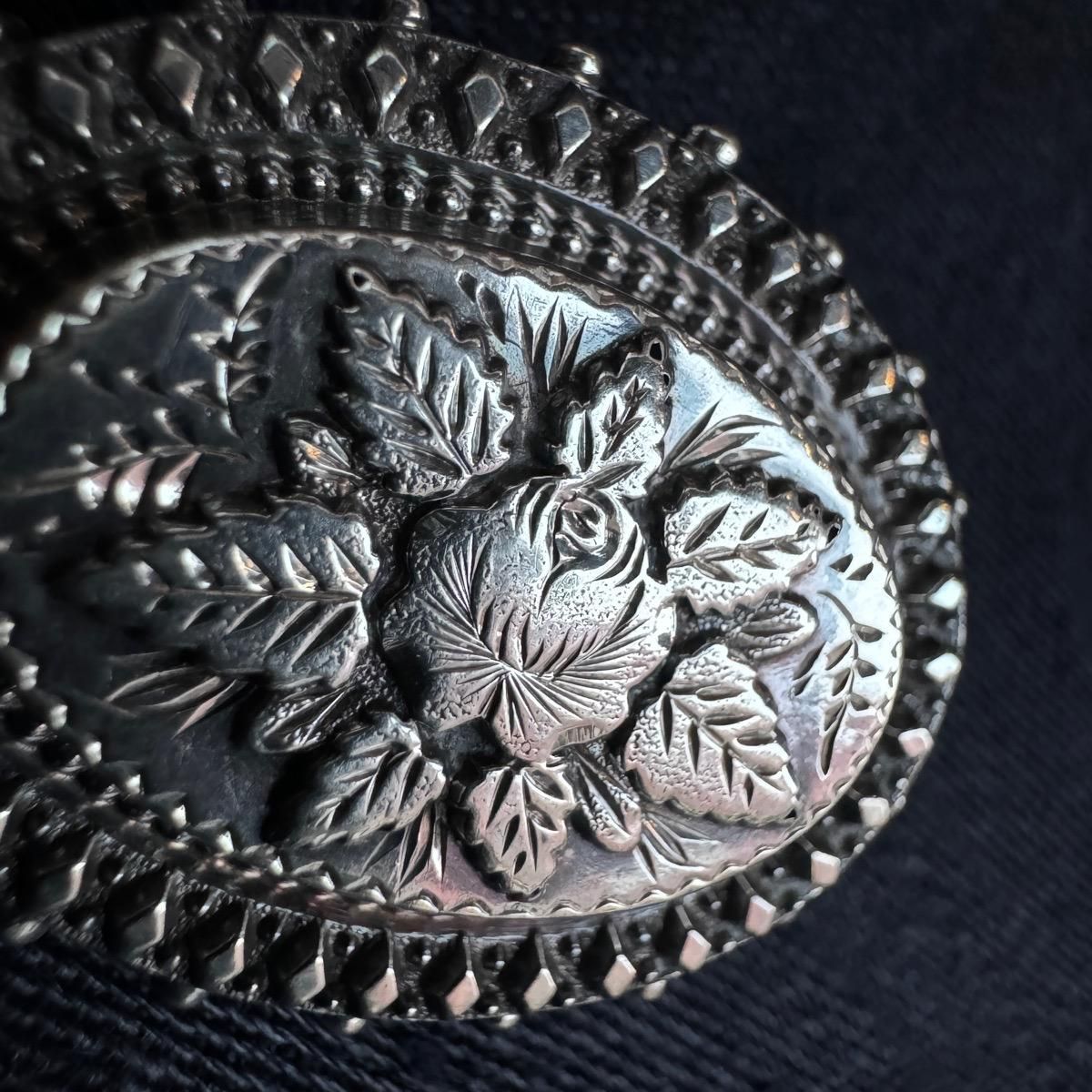 ȥꥢ С ⡼˥󥰥֥ 鯡Victorian  Silver Mourning Brooch