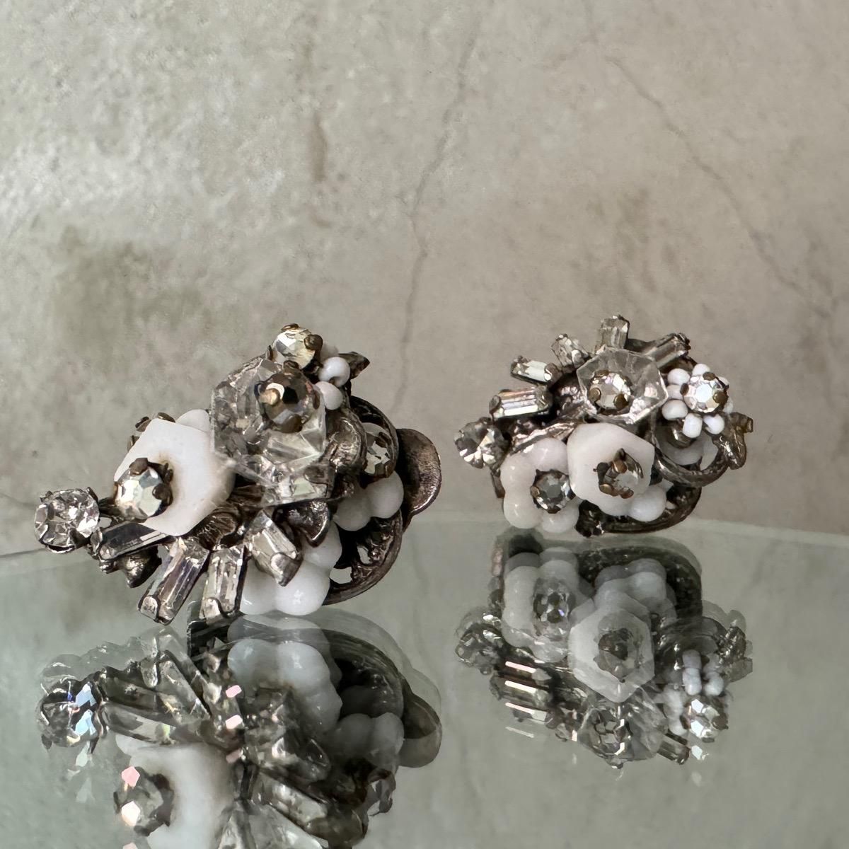 1950-60ǯ ۥ磻ȥե 饹󥰡Metal Glass Earrings