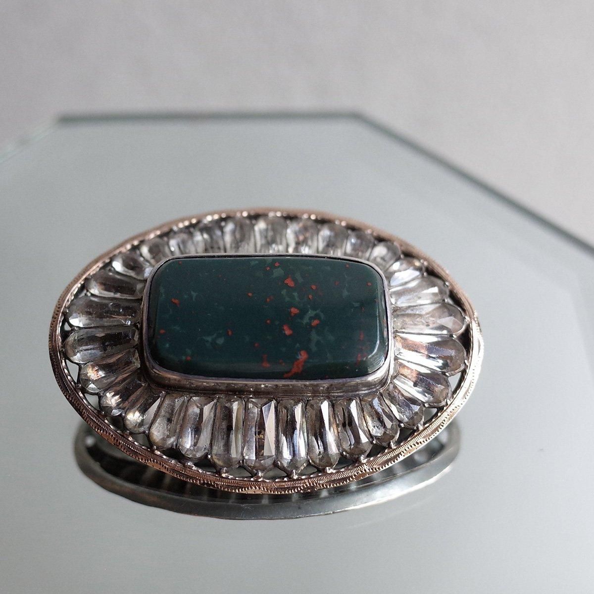 ֥åɥȡ ڡȥ饹 С ֥Georgian-Victorian Bloodstone Paste Glass Silver-gilt Brooch