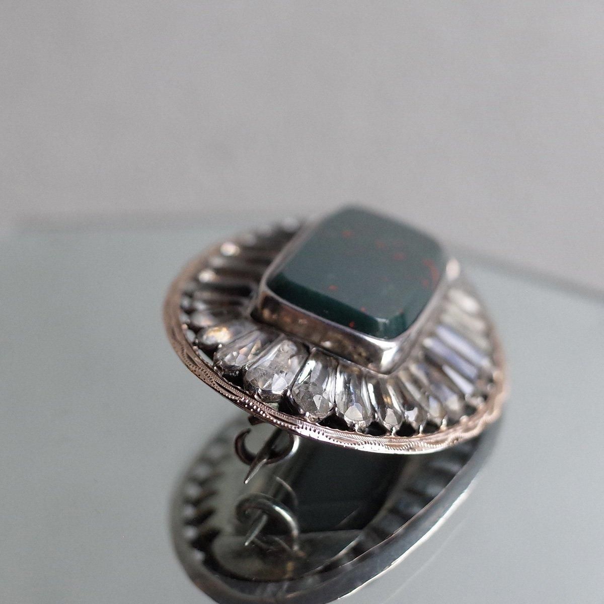 ֥åɥȡ ڡȥ饹 С ֥Georgian-Victorian Bloodstone Paste Glass Silver-gilt Brooch