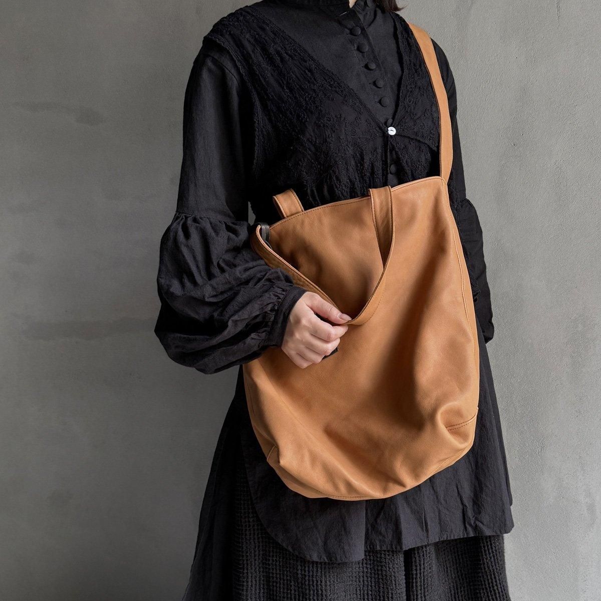 CHRISTIAN PEAU BD 20 TOTE ꥹ ݡ ȡȥХåSAND