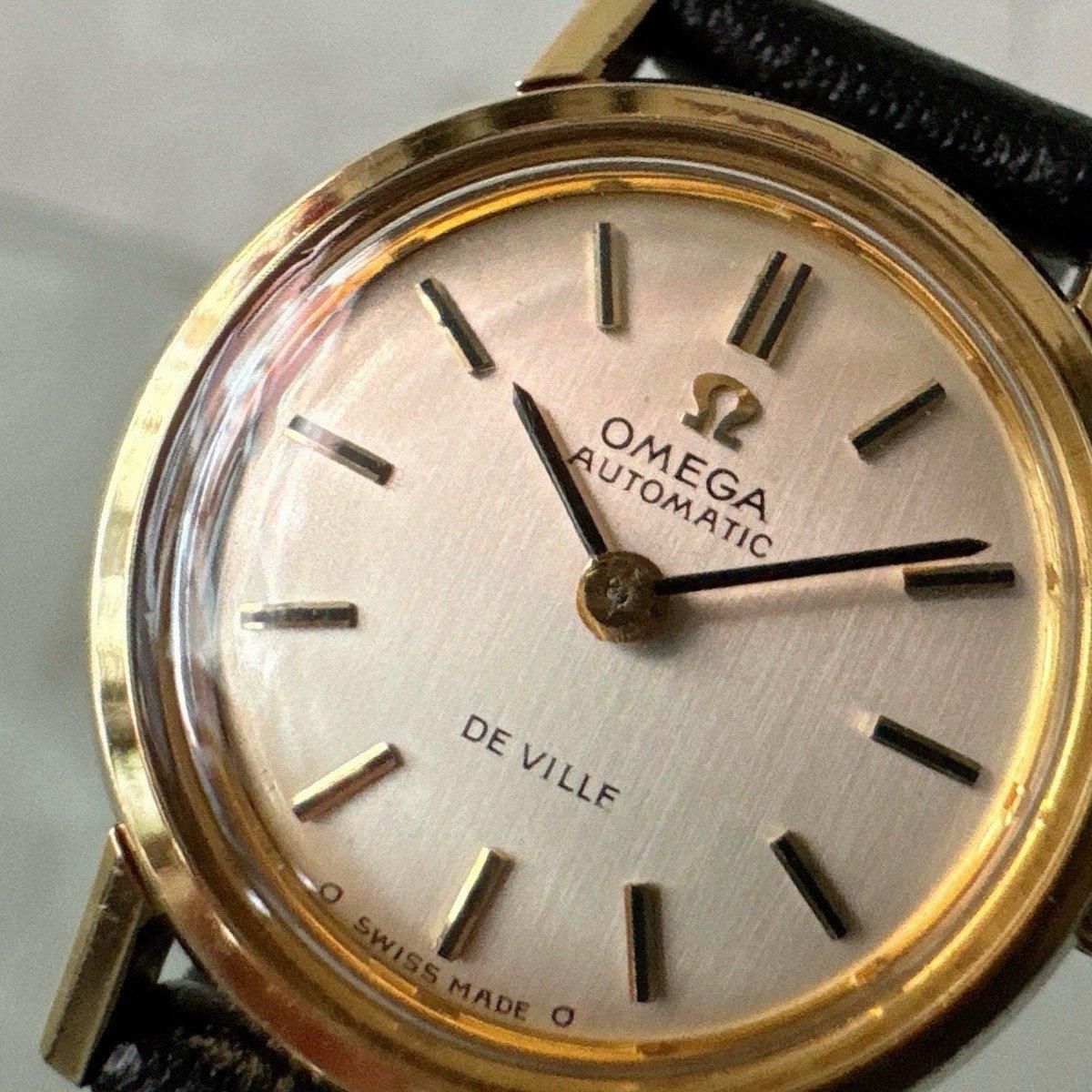 OMEGA DE VILLEʥᥬ ǥӥ GD 饦ɥ Сʸ