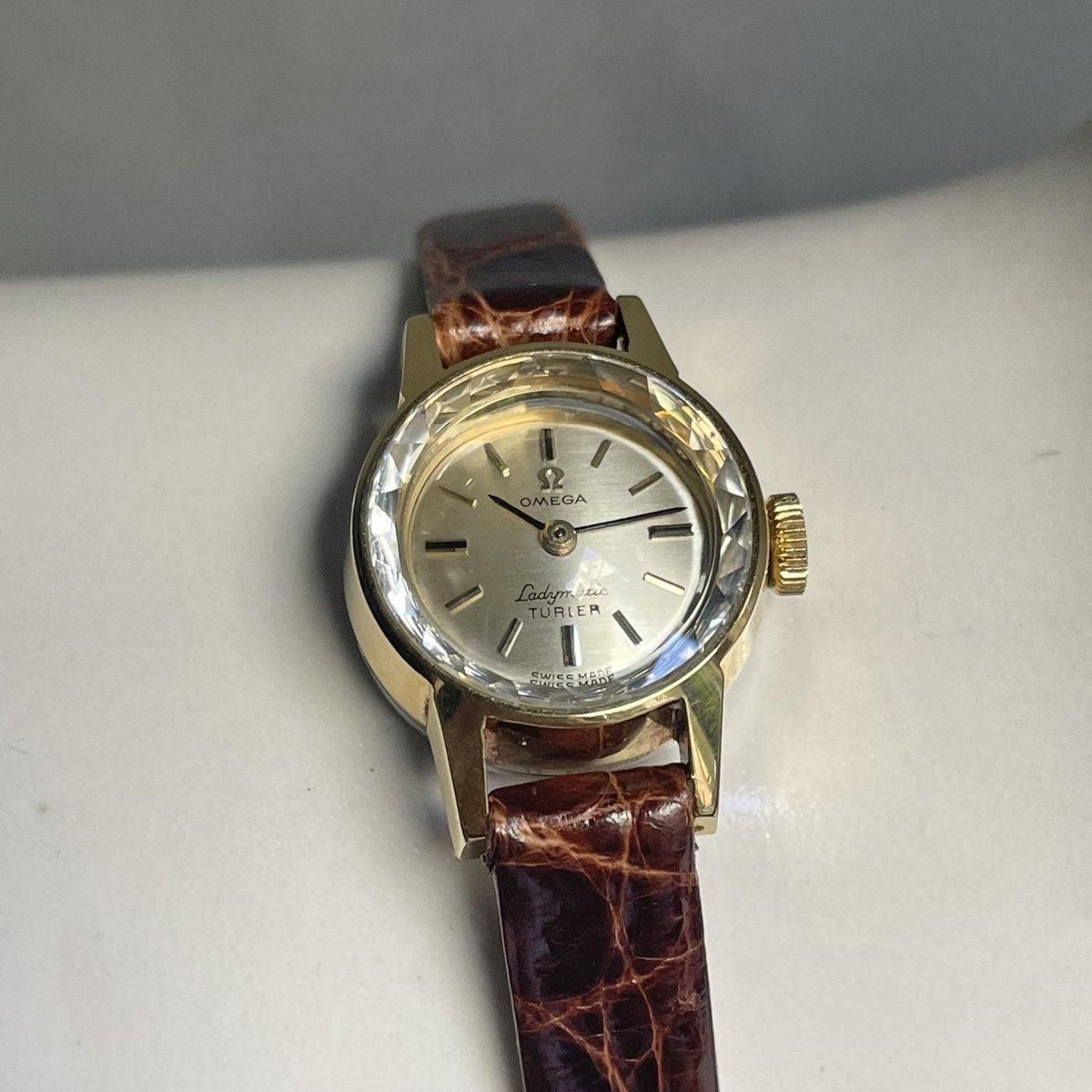 <img class='new_mark_img1' src='https://img.shop-pro.jp/img/new/icons13.gif' style='border:none;display:inline;margin:0px;padding:0px;width:auto;' />OMEGA LADYMATICʥᥬ ǥޥƥåTURLER W͡ åȥ饹 ư