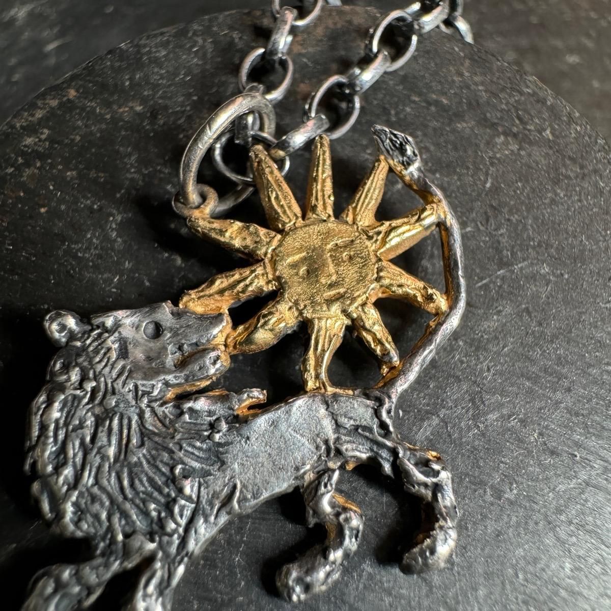 momocreatura medival Lion and Sun Necklaceʥ⥯ꥢ 饤 ͥå쥹 Сߥɡ