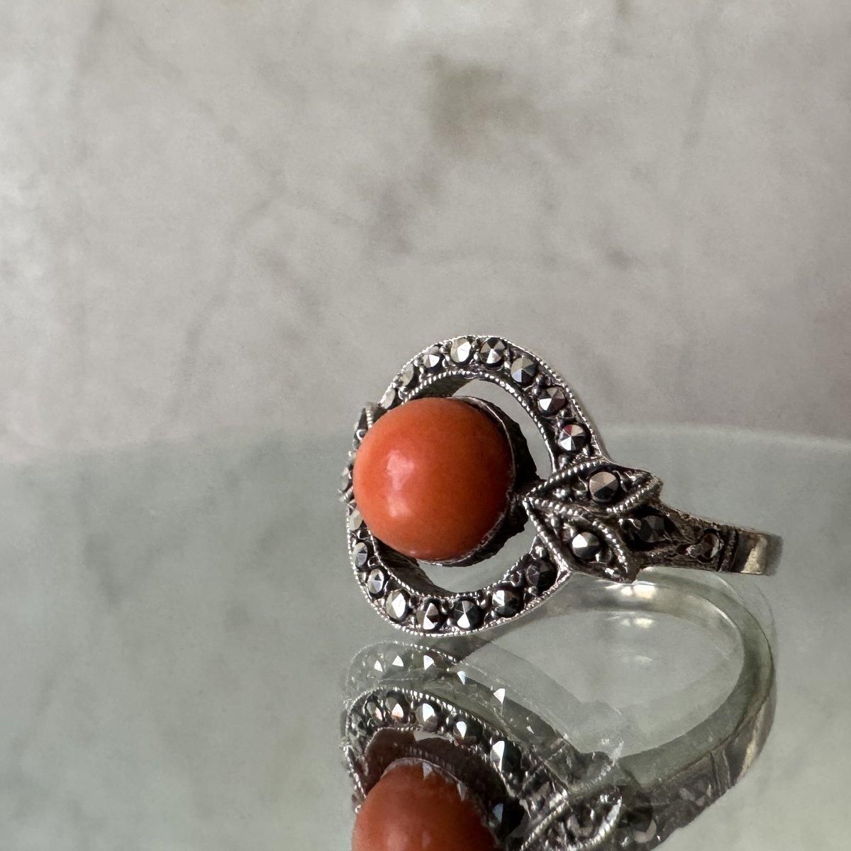 1930-40ǯ С  ޡ  Silver Coral Marcasite Ring