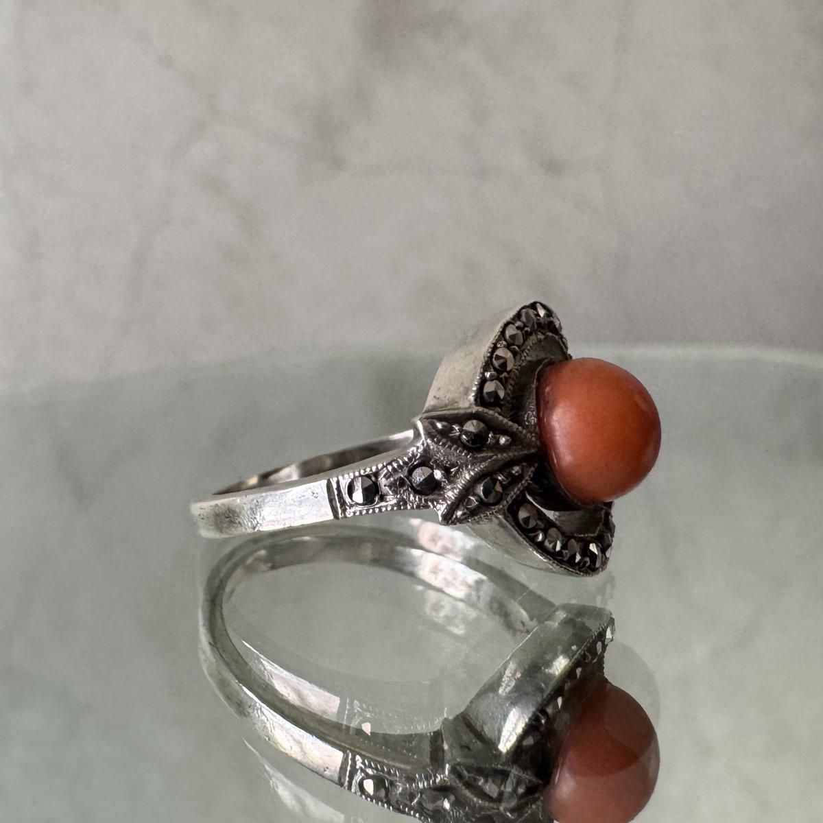 1930-40ǯ С  ޡ  Silver Coral Marcasite Ring