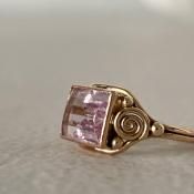 ơ 9 ԥ󥯥ȡ 󥰡9K Pink Stone Ring