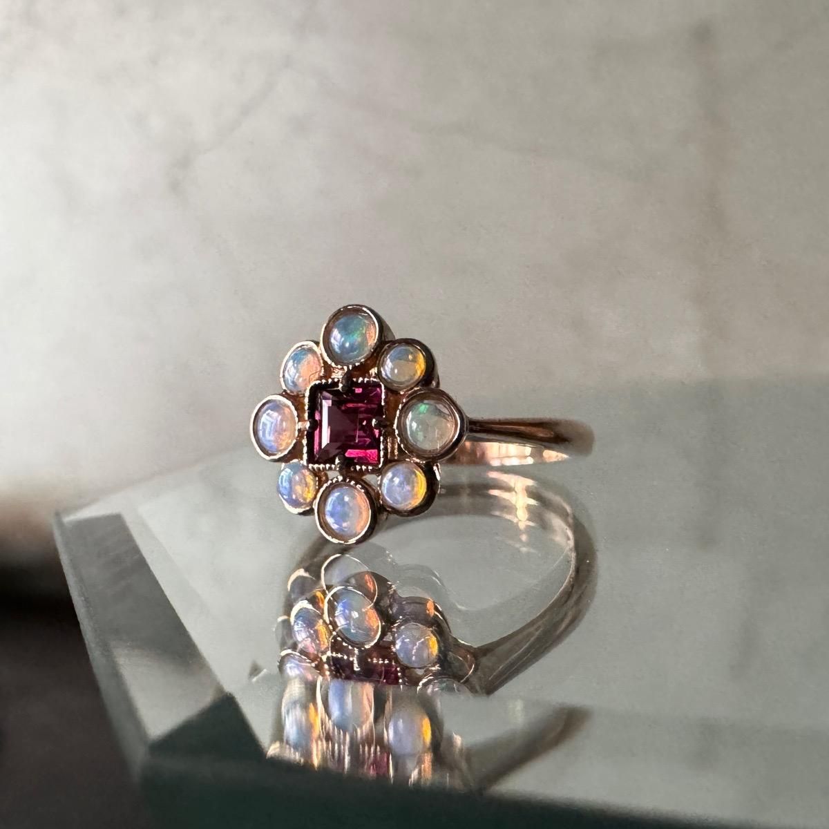 ビンテージ　オパール　クラスターリング　9金　1960年 ビンテージ オパール クラスターリング 9金 1960年 【公式通販】