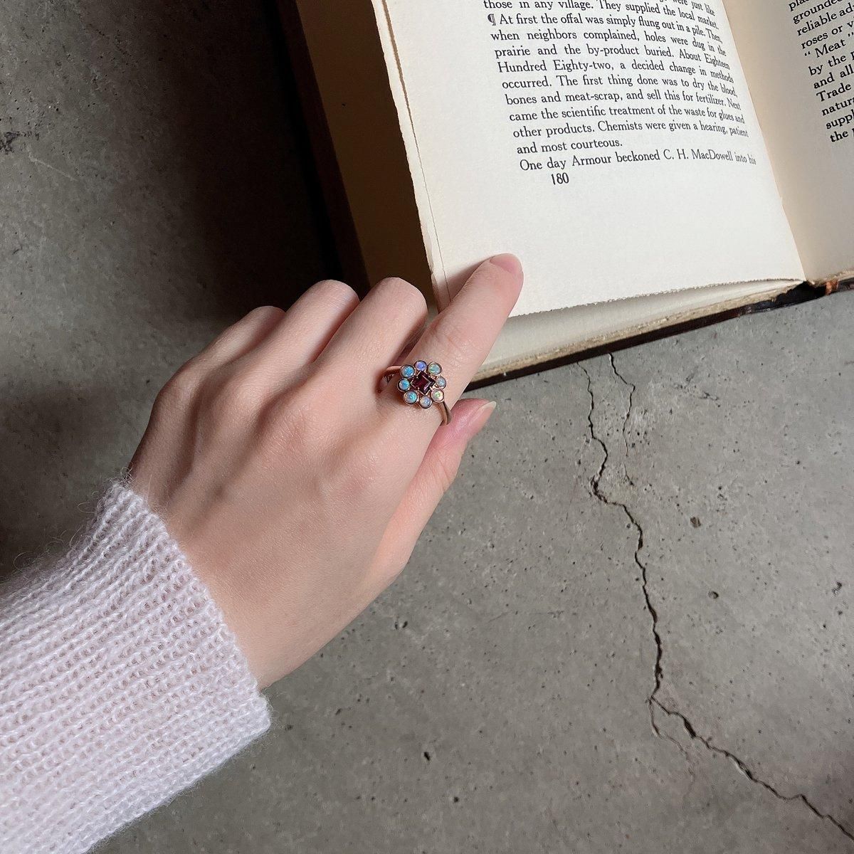 ヴィンテージ 9金 オパール ガーネット クラスターリング（9K Opal