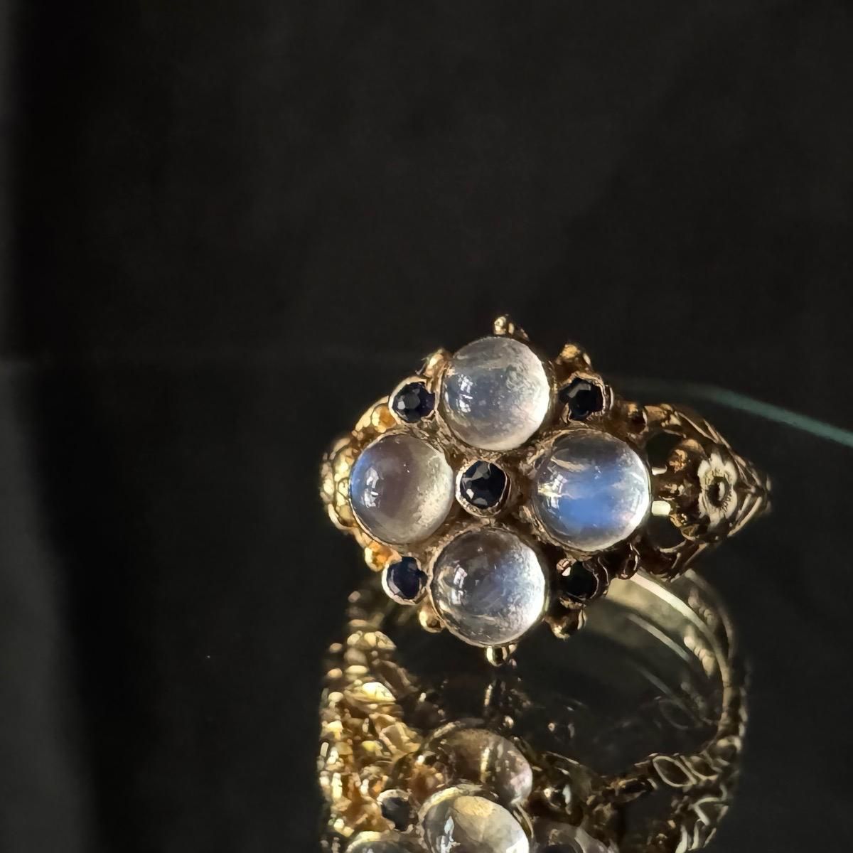 ơ 9 ࡼ󥹥ȡ ե ե󥰡9K Moon Stone Sapphire Ring