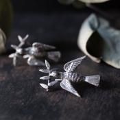 ȥꥢ С ȷ ԥVictorian Silver Dove Earrings