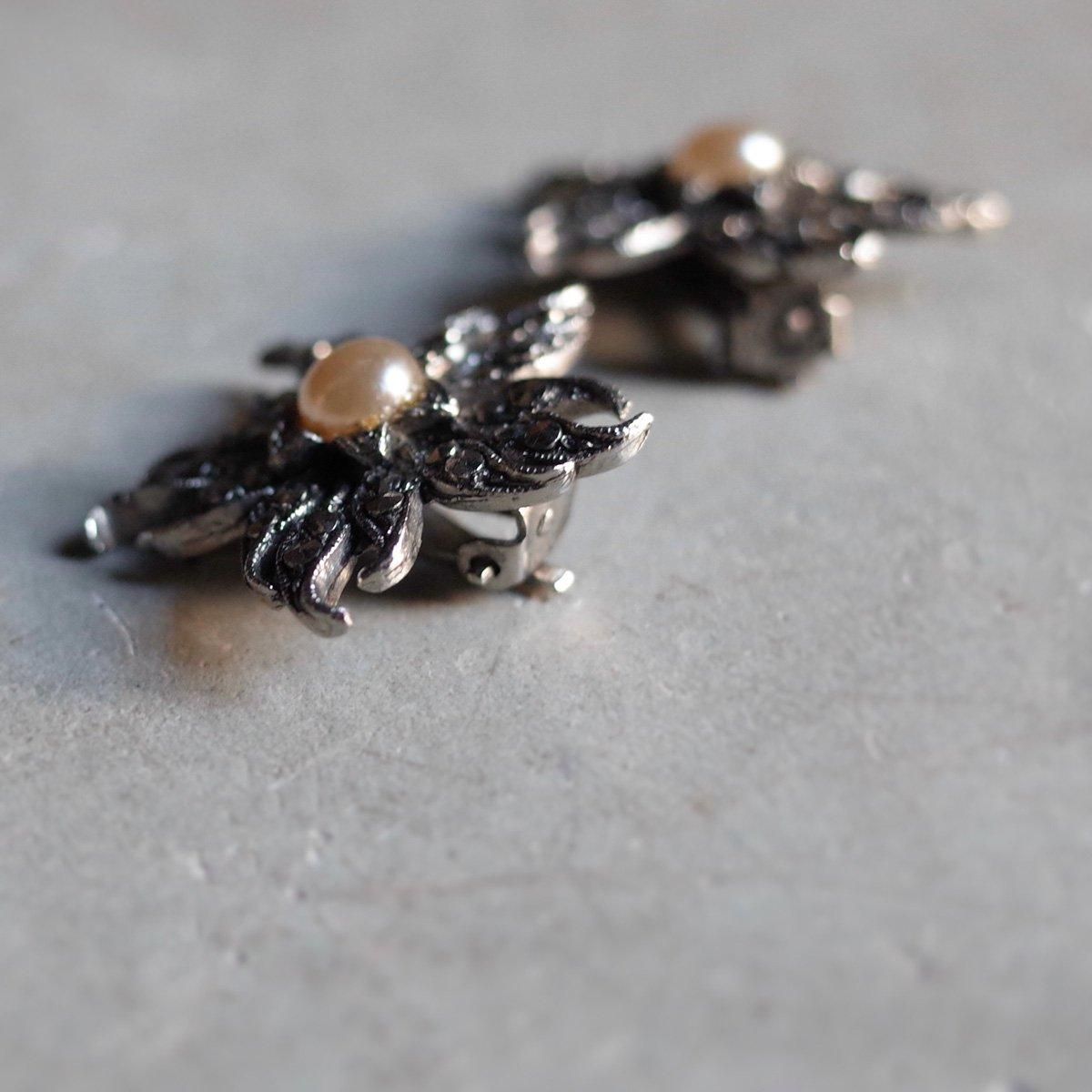 1950ǯ С ޡ 饹ѡ ե 󥰡1950's Silver Marcasite Glass Pearl Flower Earrings