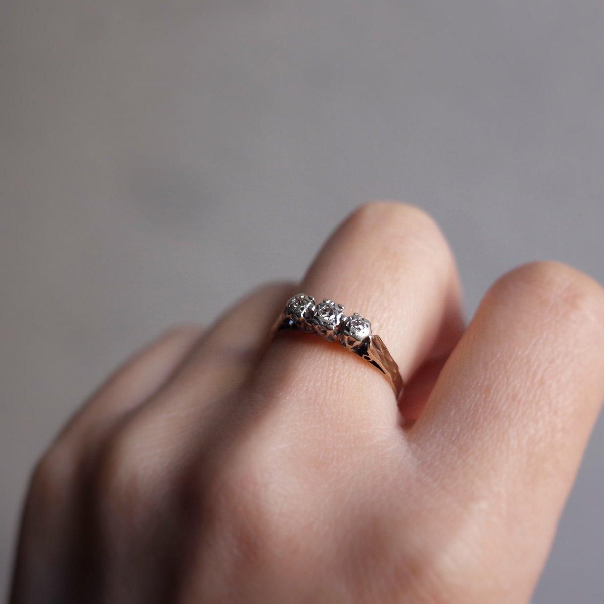 1976ǯ 9 ȥץ 󥰡c.1976 9K Triple Diamond Ring