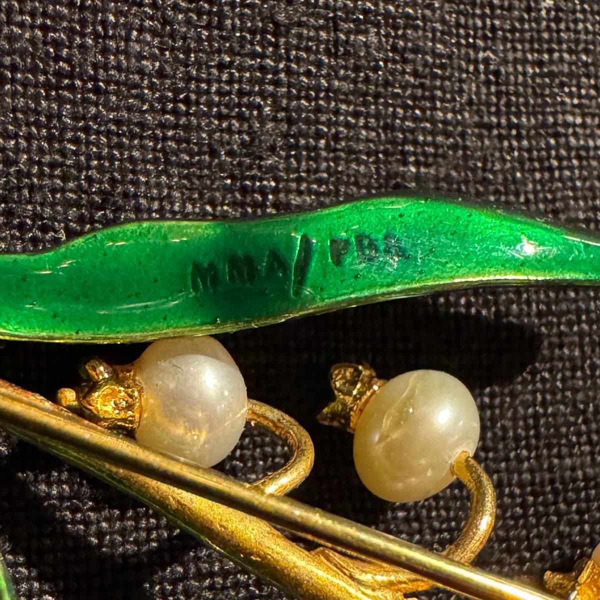 1960ǯ ѡ ʥ ֥Pearl Enamel Brooch