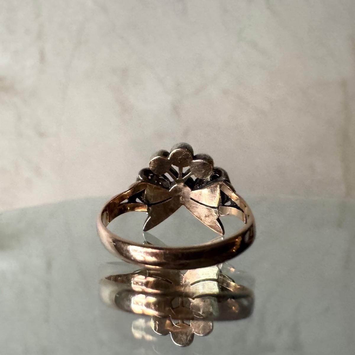 硼 10  ܥ󥰡Georgean 10K Diamond Ribbon Ring