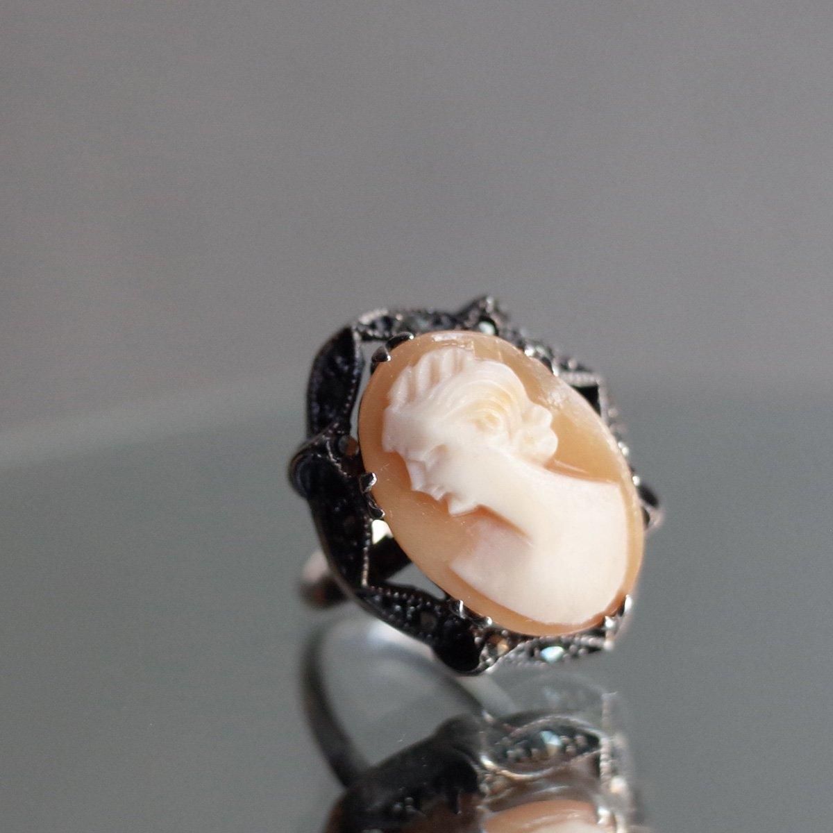 С ޡ ᥪ 󥰡Vintage Silver Marcasite Cameo Ring
