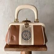 Roberta di Camerino,ロベルタ ディ カメリーノ - JeJe PIANO Roberta di Camerino,ロベルタ ディ カメリーノ - JeJe PIANO