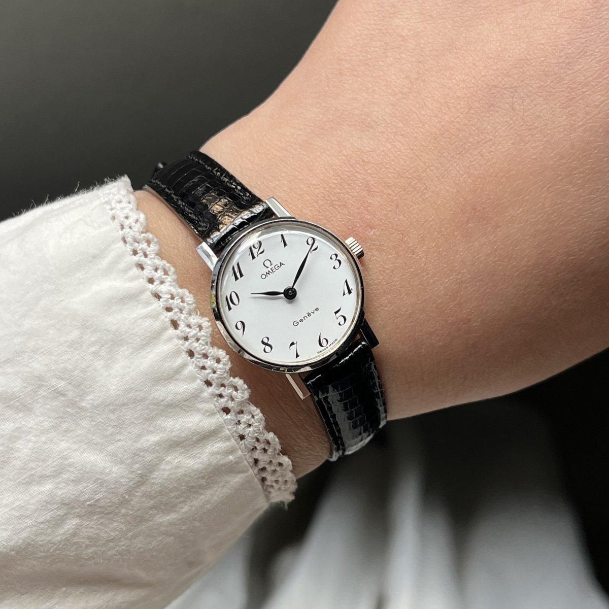 OMEGA GENEVEʥᥬ ֡͡˥ۥ磻ȡӥå 