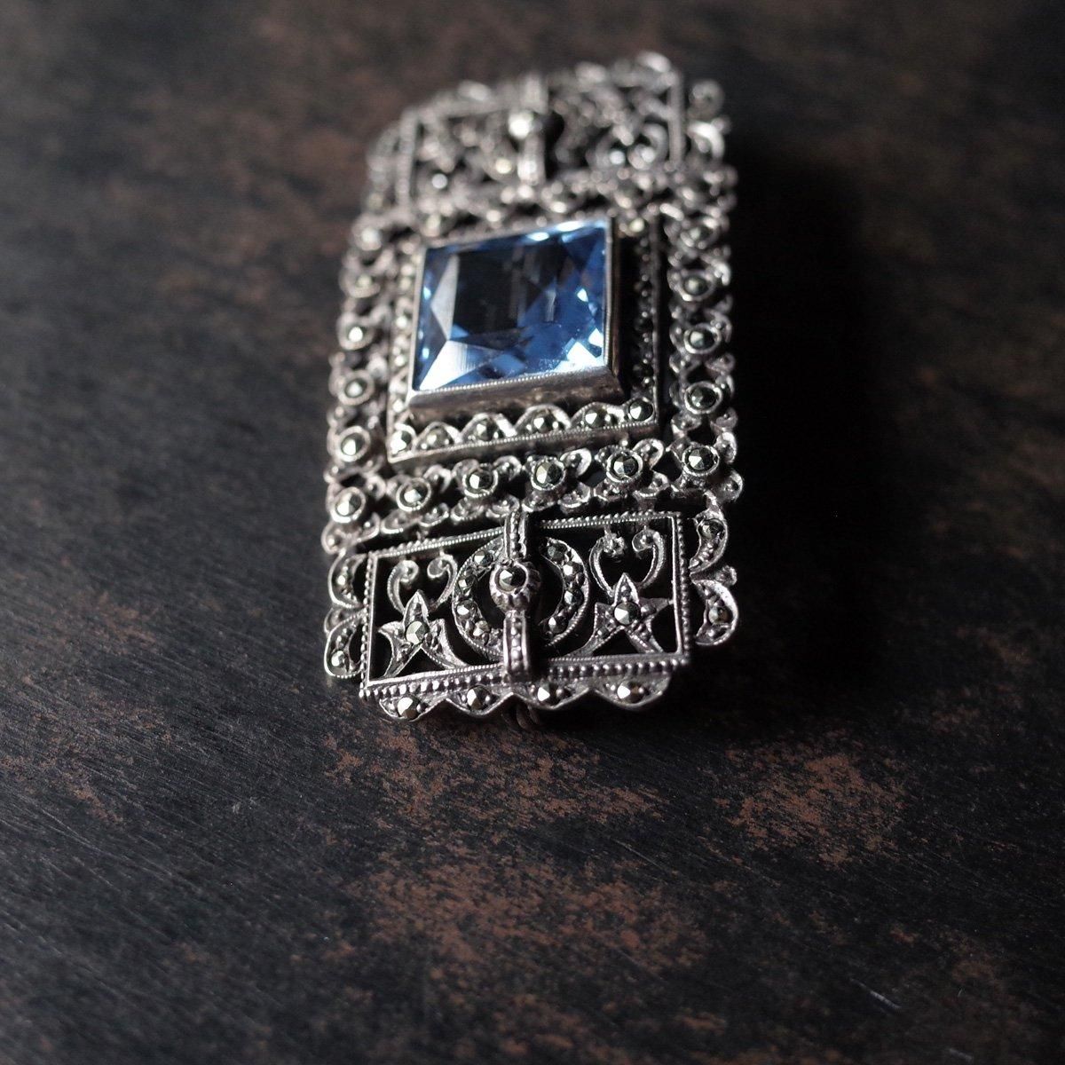 С ޡ ֥롼 饹 ֥1920-30's Silver Marcasite Blue Glass Brooch