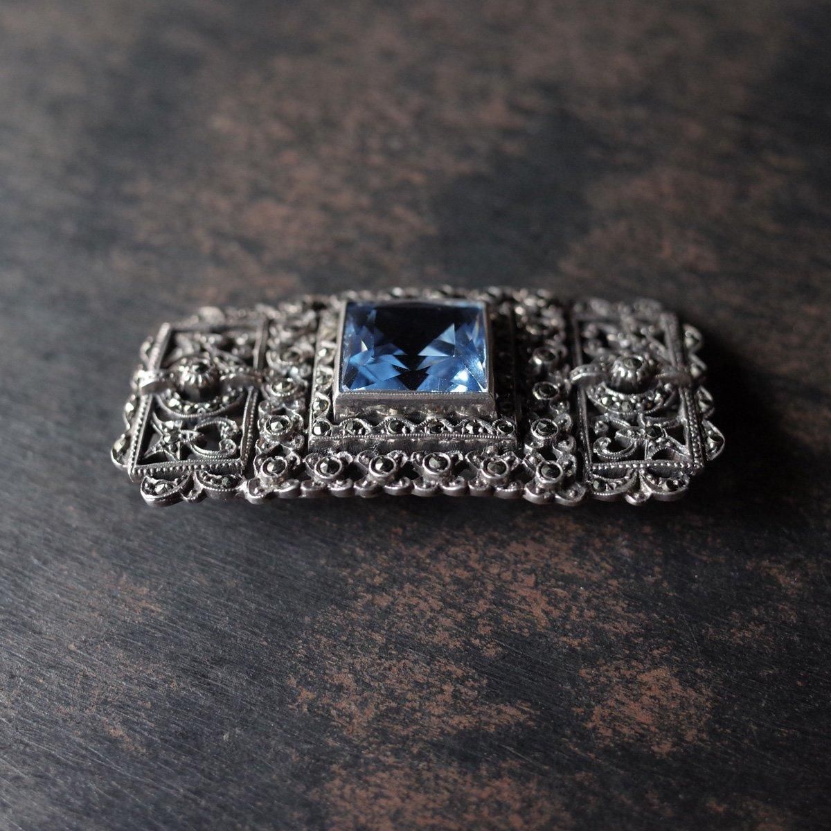 С ޡ ֥롼 饹 ֥1920-30's Silver Marcasite Blue Glass Brooch