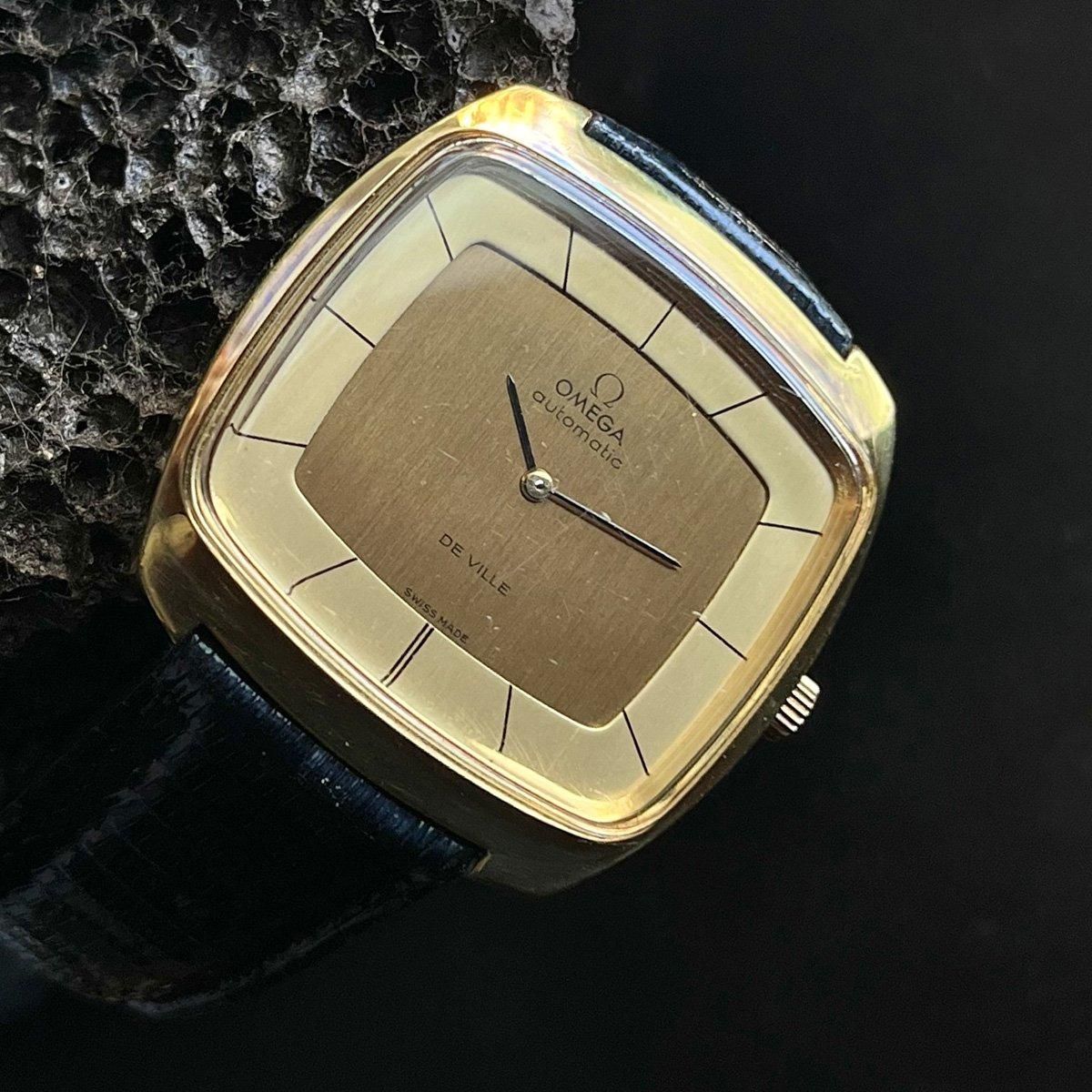 OMEGA De Villeʥᥬ ǥӥ˥å󥱡 ġȥ ư