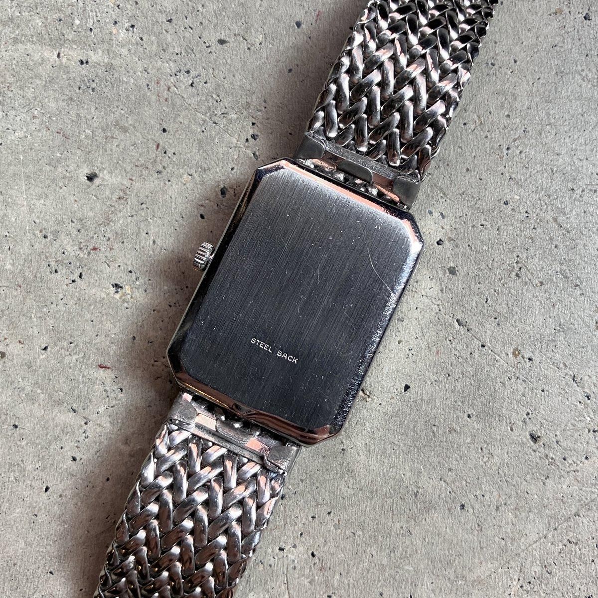 OMEGA DE VILLEʥᥬ ǥӥEmerald Line ٥