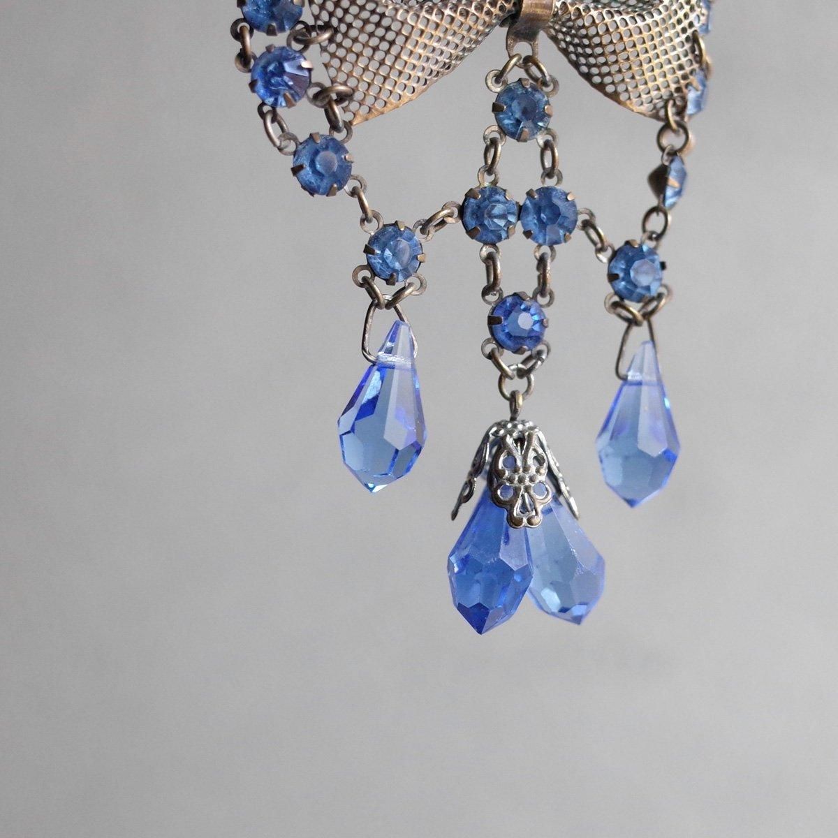 ᥿ ֥롼饹 ܥ ͥå쥹1930's Metal Blue Glass Ribbon Necklace
