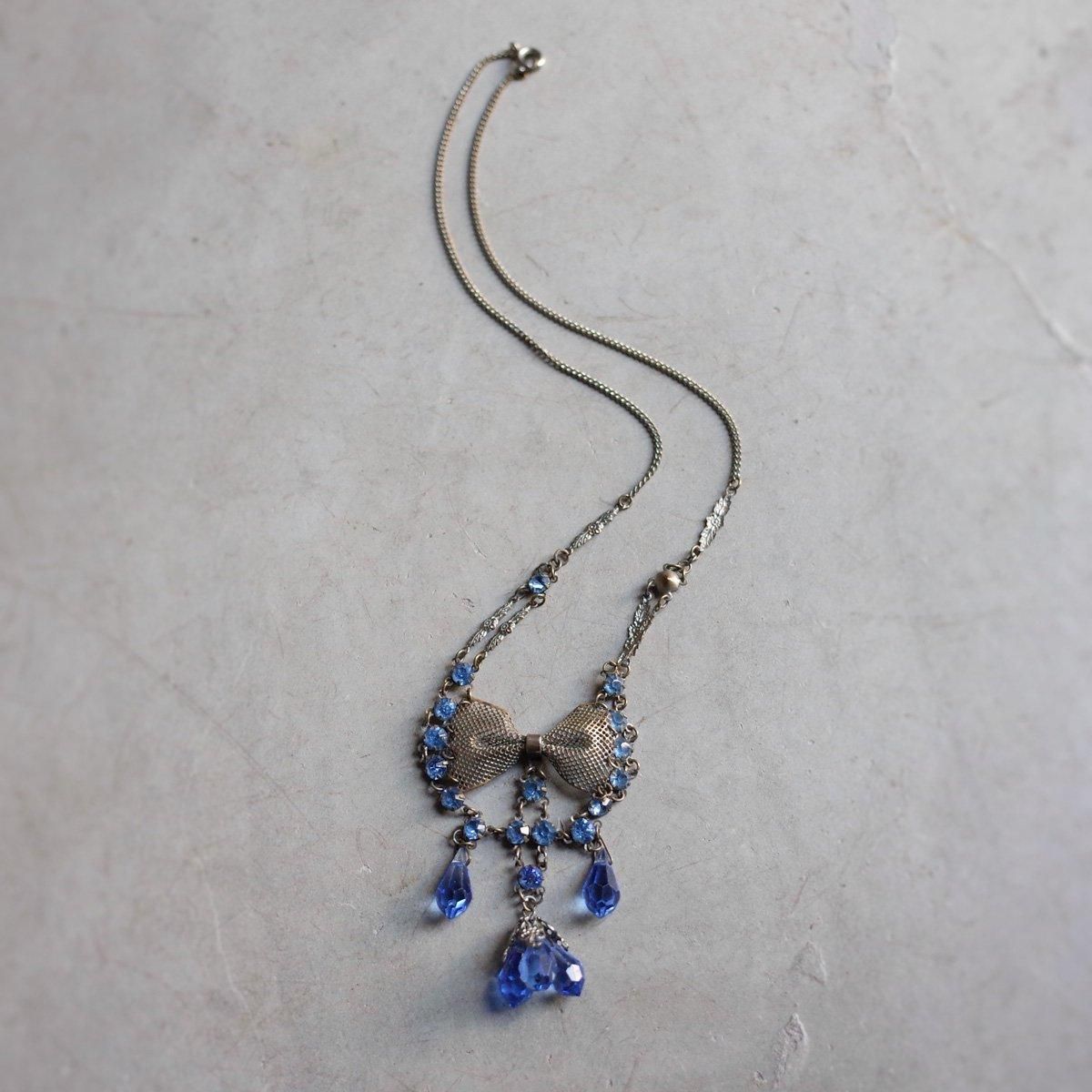 ᥿ ֥롼饹 ܥ ͥå쥹1930's Metal Blue Glass Ribbon Necklace