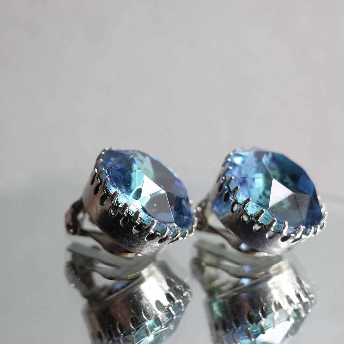 ᥿ 忧饹 󥰡1950's Metal Light Blue Glass Earrings