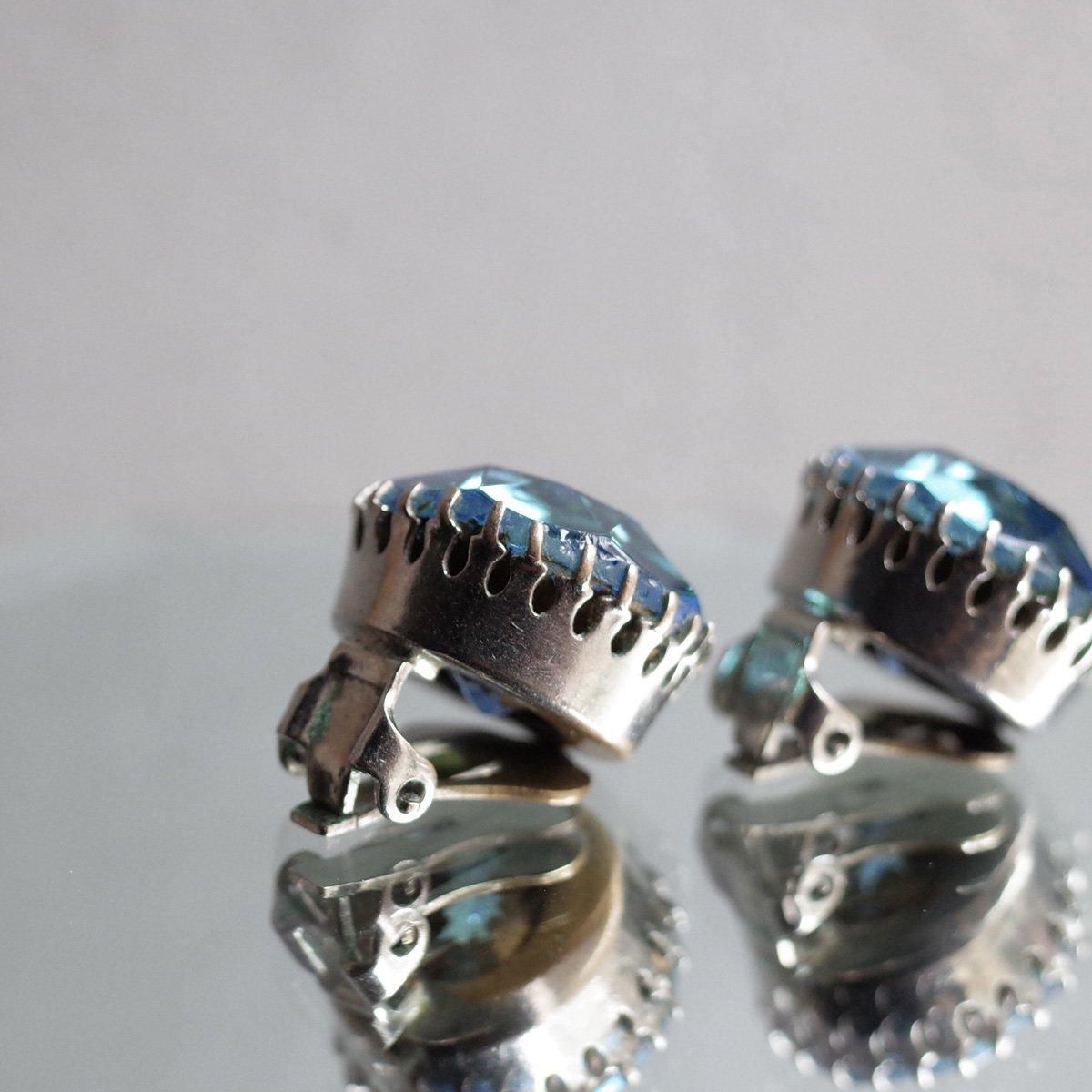 ᥿ 忧饹 󥰡1950's Metal Light Blue Glass Earrings