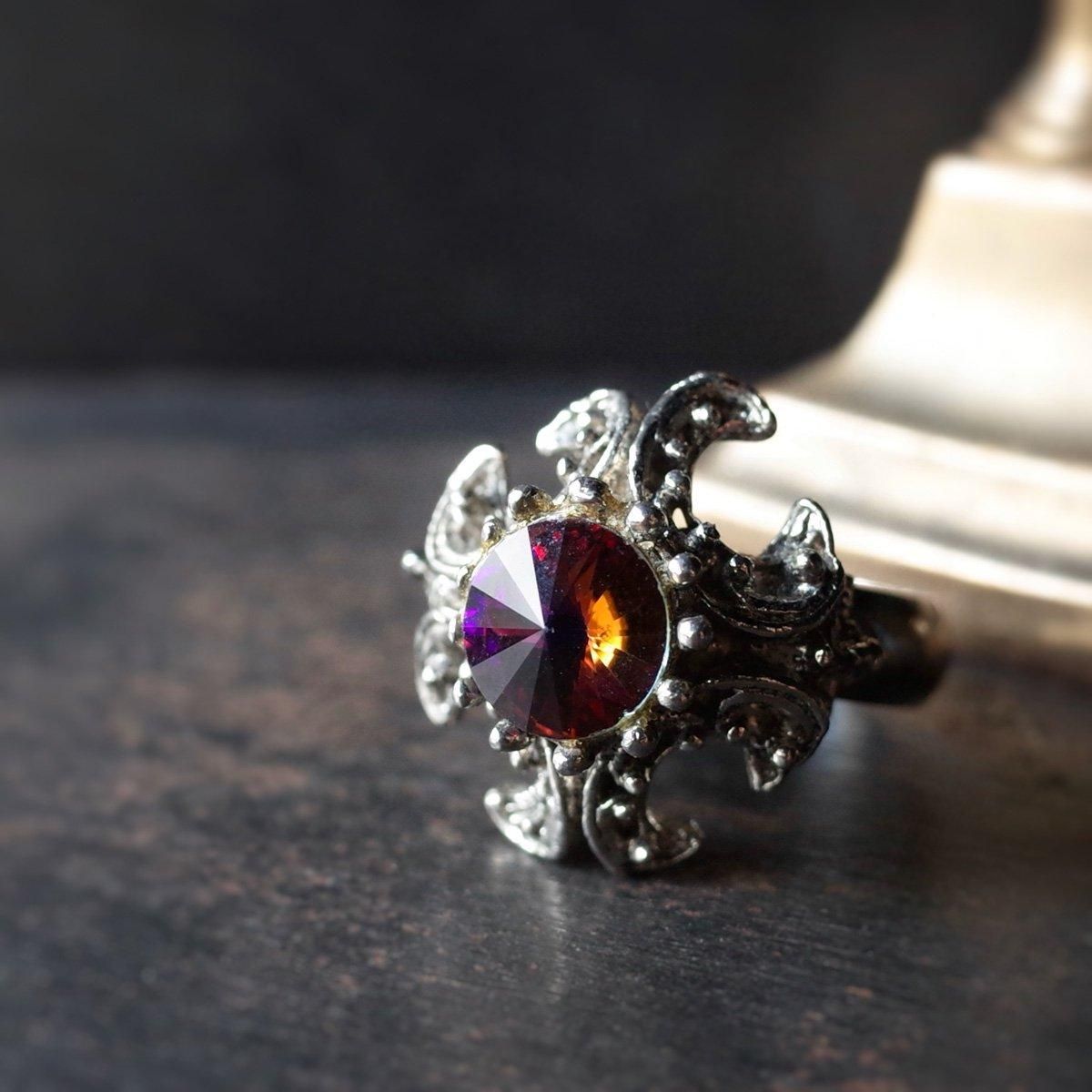 ᥿ ܥꥬ饹  1950's Metal Rivoli Glass Ring