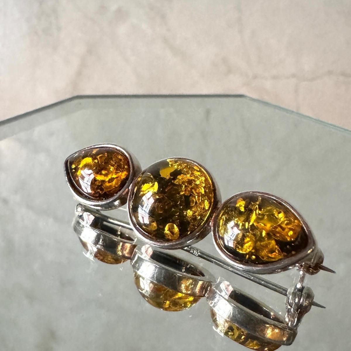 ơ С ꡼󥢥С ֥Silver Amber Brooch
