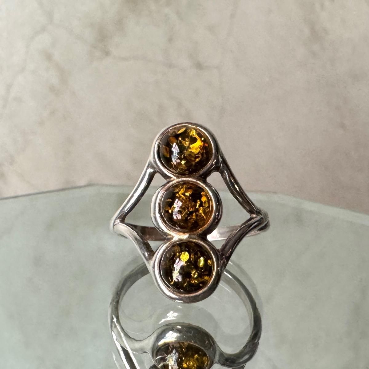 ơ С ꡼󥢥С 󥰡Silver Amber Ring